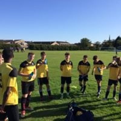 Senior Football(1)